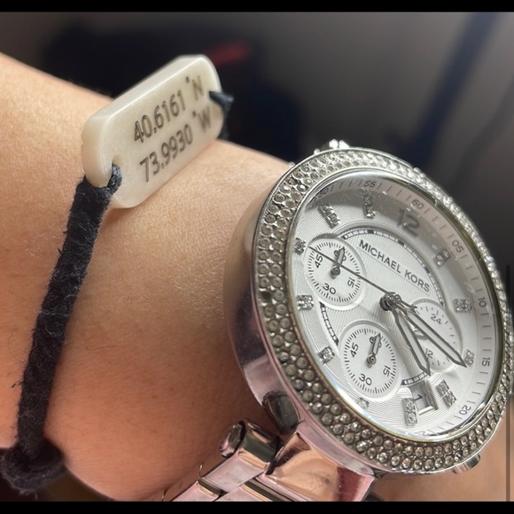 MICHAEL KORS WATCH - Picture 2 of 3